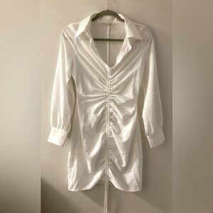 Vine & Love White Dress size Small‎